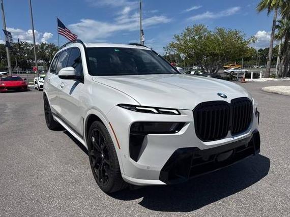 BMW X7 2024 5UX23EM08R9S10540 image