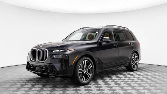 BMW X7 2024 5UX23EM09R9V10300 image