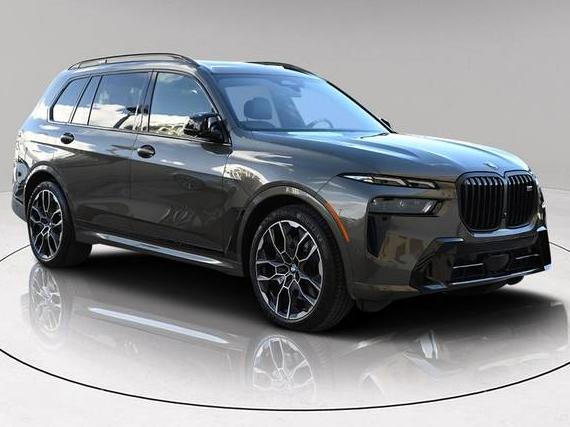 BMW X7 2024 5UX33EM09R9U41385 image BMW X7 2024 5UX33EM09R9U41385 image