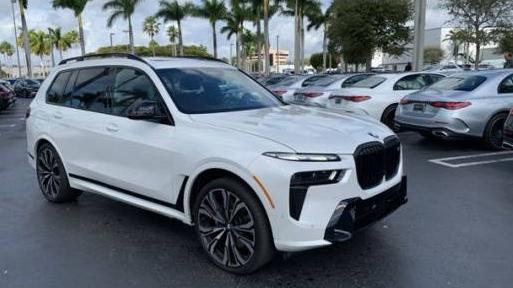 BMW X7 2024 5UX33EM04R9V16834 image