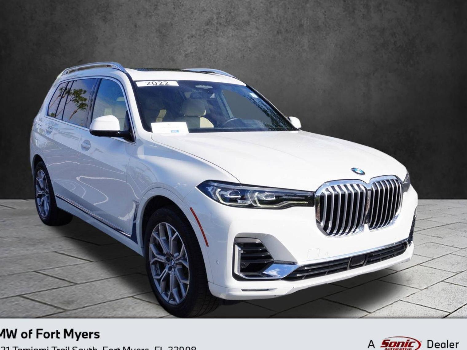 BMW X7 2022 5UXCW2C01N9K39948 image