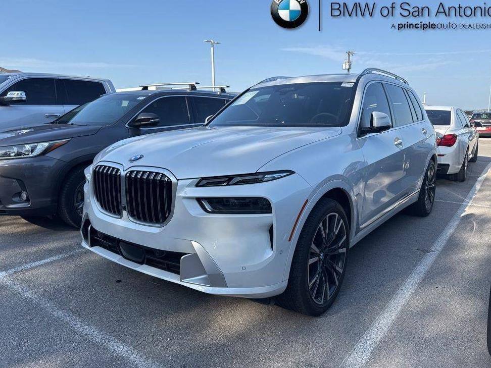 BMW X7 2025 5UX23EM0XS9W39345 image