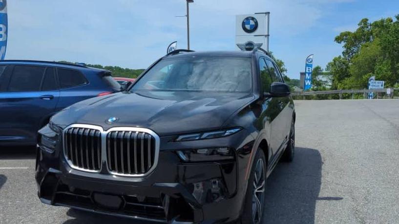 BMW X7 2025 5UX23EM03S9X19733 image