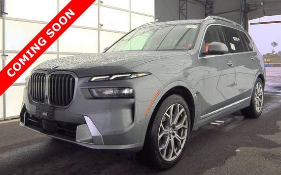 BMW X7 2025 5UX23EM08S9X25270 image