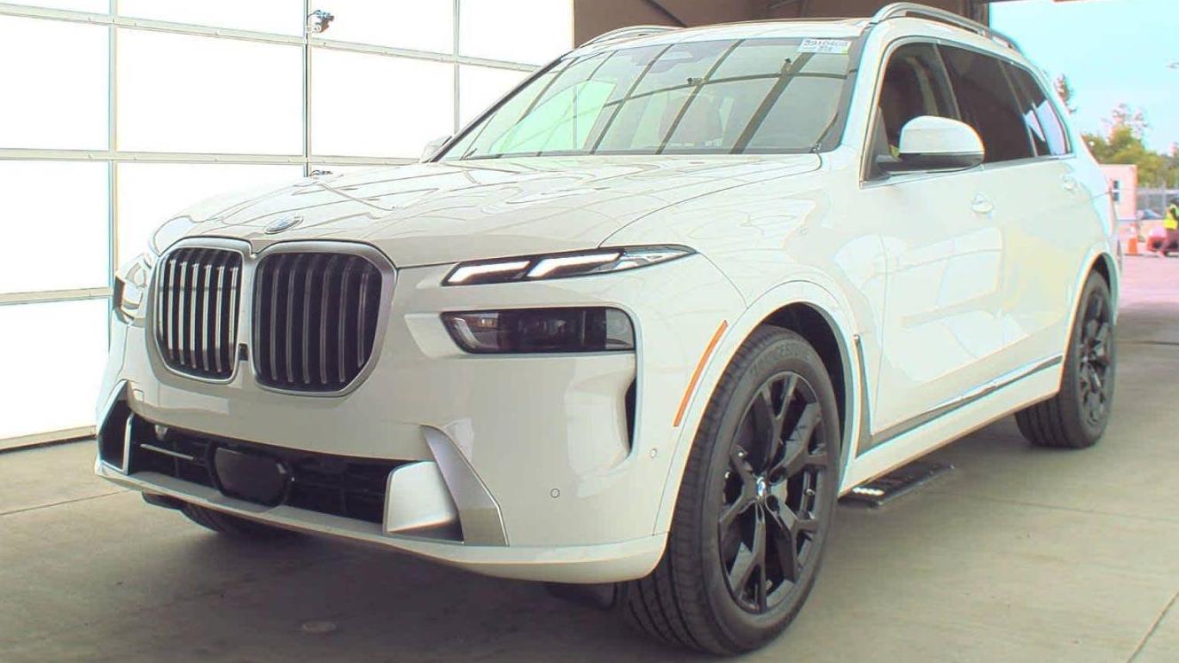 BMW X7 2025 5UX23EM02S9X04768 image