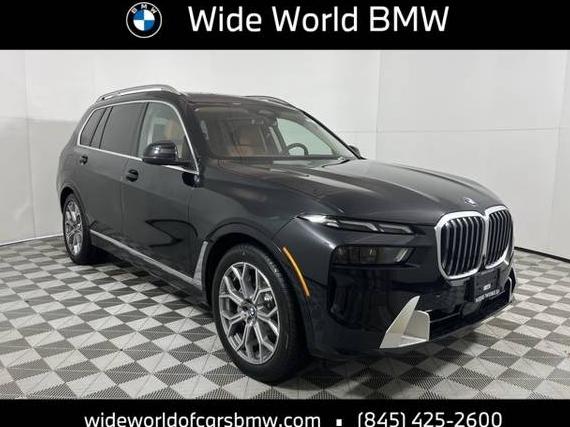 BMW X7 2025 5UX23EM00S9Z32560 image