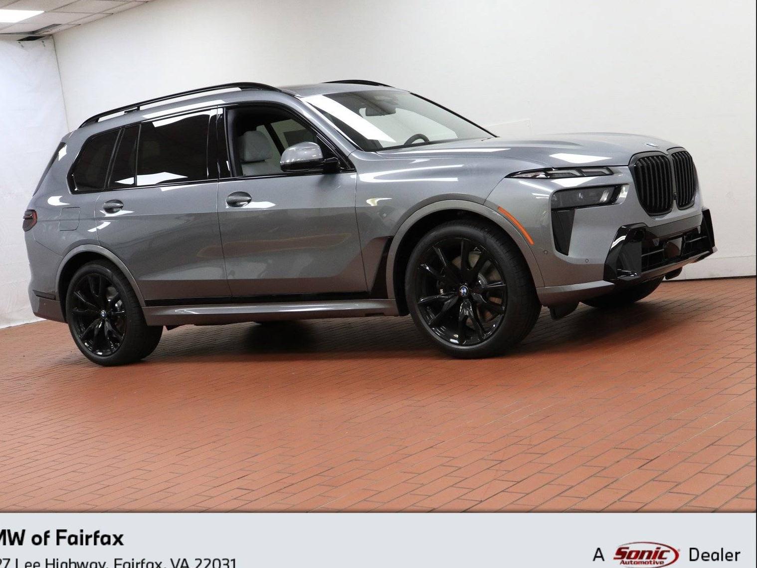 BMW X7 2025 5UX23EM01S9W82570 image