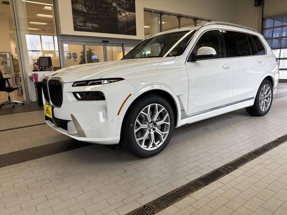 BMW X7 2025 5UX23EM05S9Z67529 image