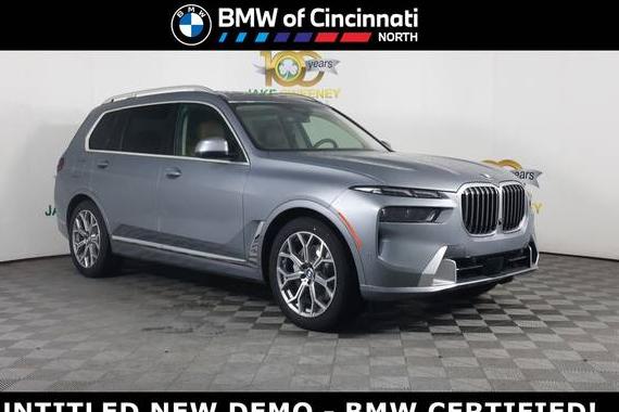 BMW X7 2025 5UX23EM04S9X63451 image
