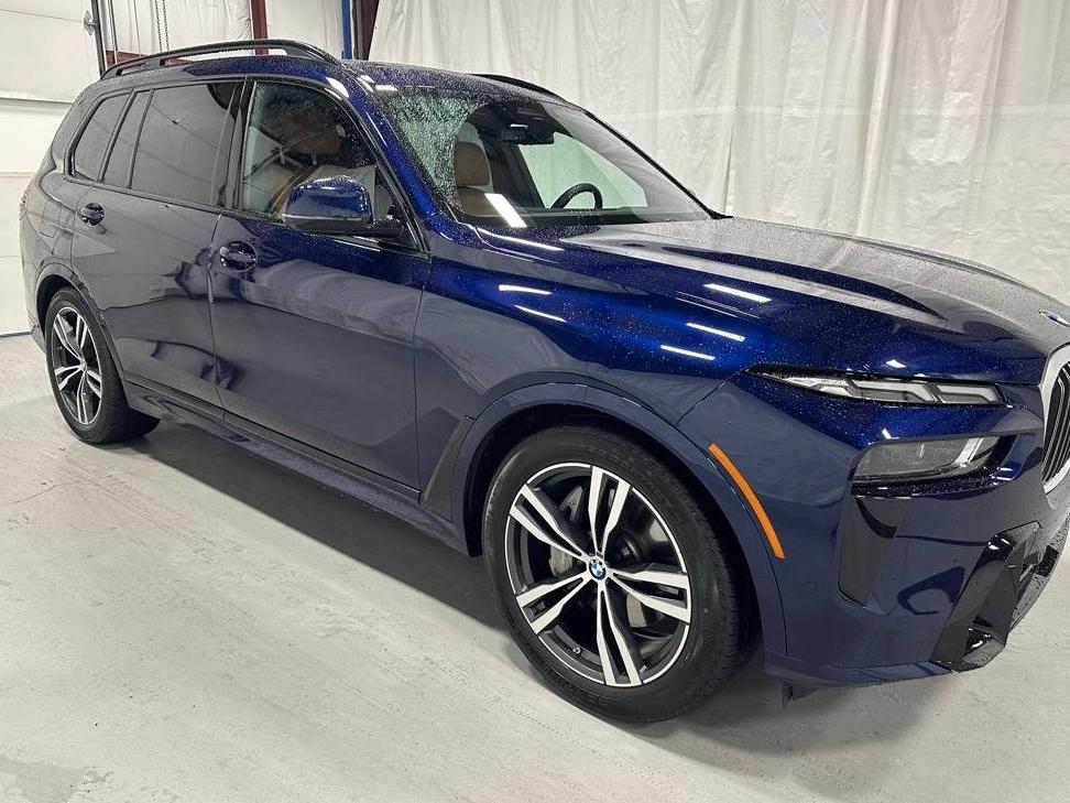 BMW X7 2025 5UX23EM01S9Z14259 image