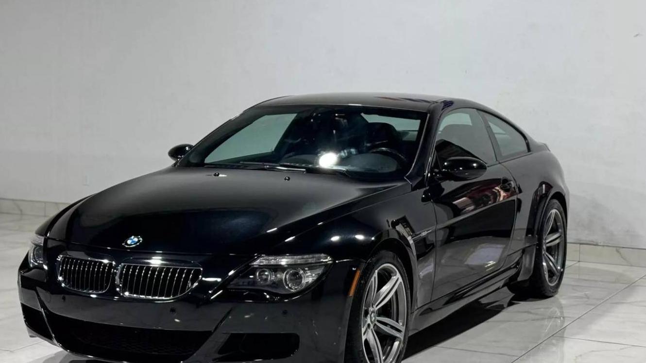 BMW M6 2008 WBSEH93518CY24750 image