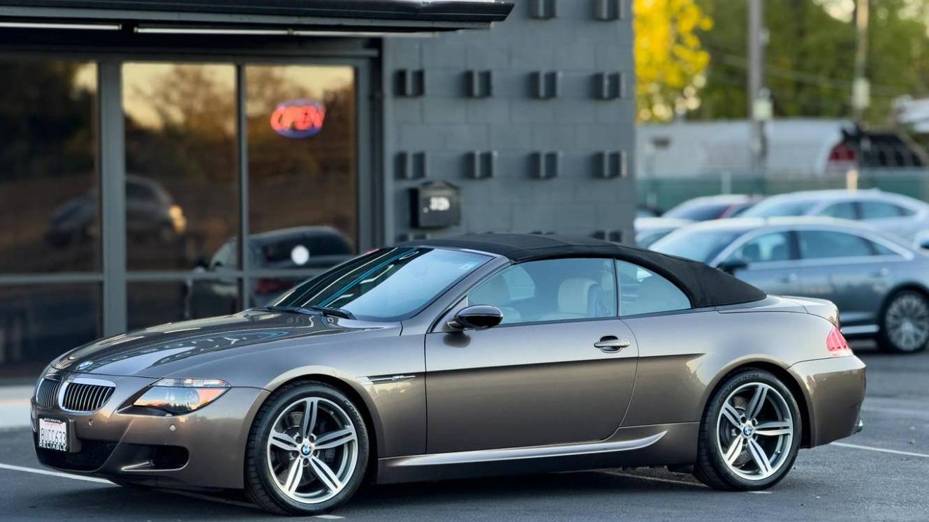 BMW M6 2007 WBSEK93527CS32600 image