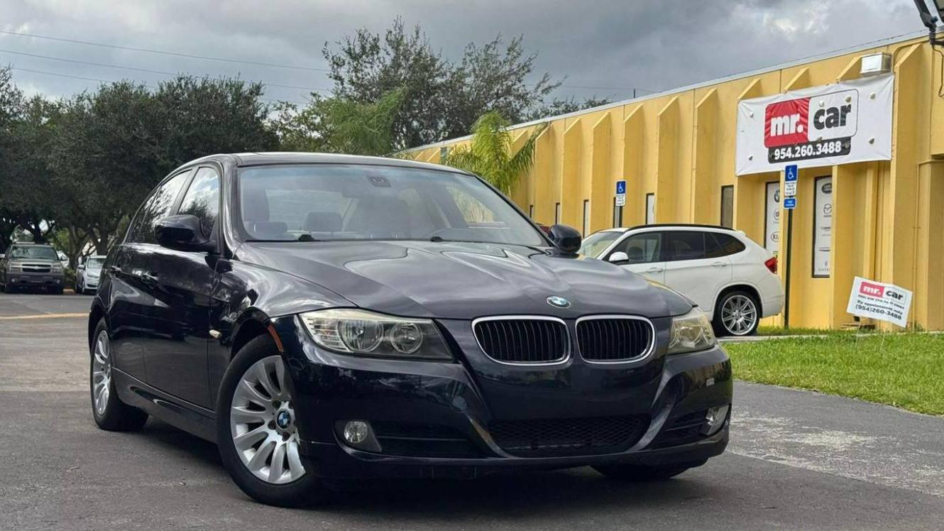 BMW 328I 2009 WBAPH77579NL82333 image