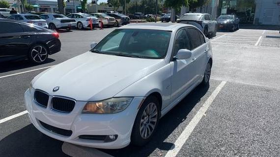 BMW 328I 2009 WBAPH57579NL80442 image