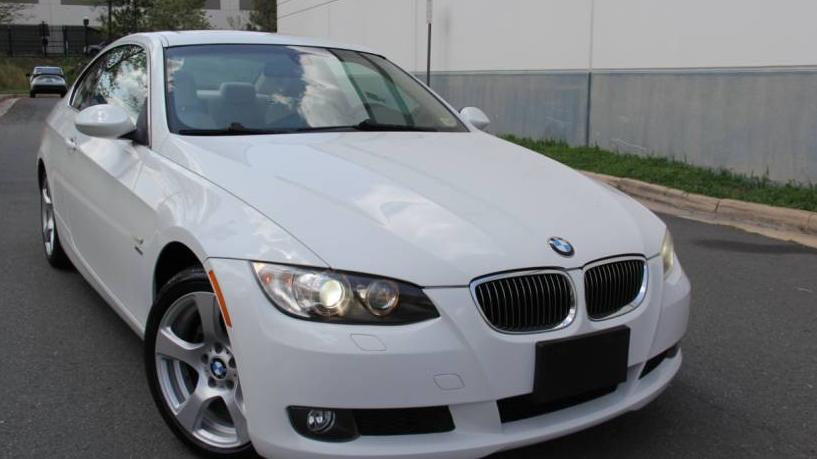 BMW 328I 2009 WBAWV53529P081326 image