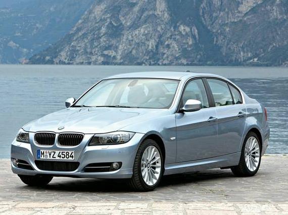 BMW 328I 2009 WBAPH77599NM30950 image