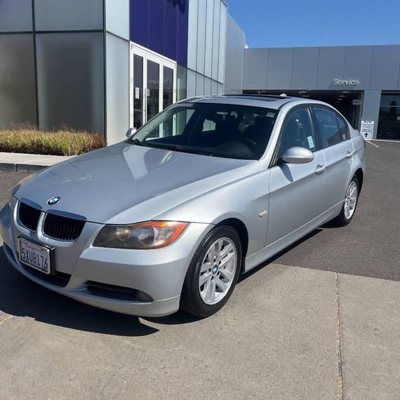 BMW 328I 2007 WBAVA33517KX70473 image