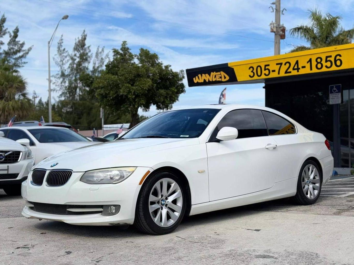 BMW 328I 2011 WBAKE3C52BE558325 image