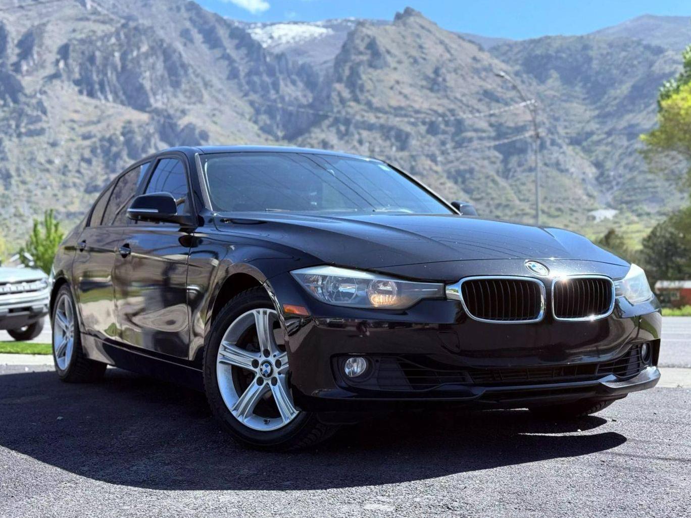 BMW 328I 2013 WBA3C1G55DNR46970 image