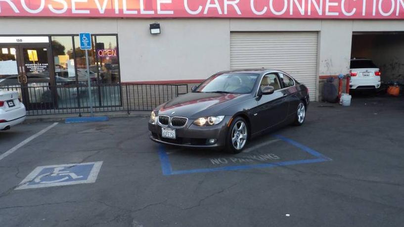 BMW 328I 2010 WBAWV1C54AP124125 image