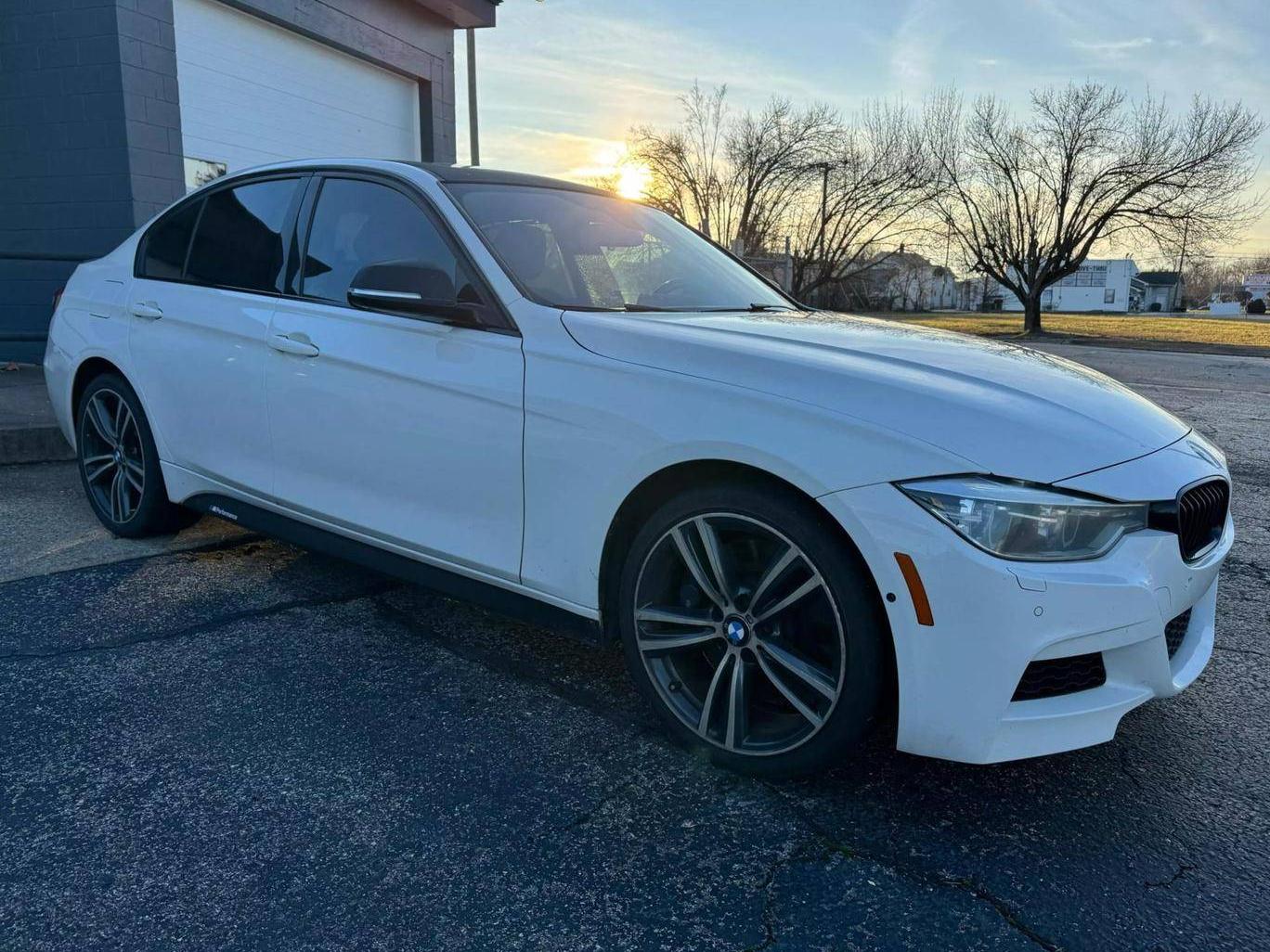 BMW 340I 2017 WBA8B7C50HK704063 image