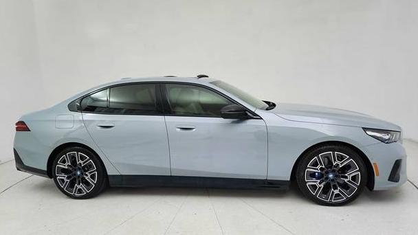 BMW I5 2024 WBY43FK00RCN99579 image