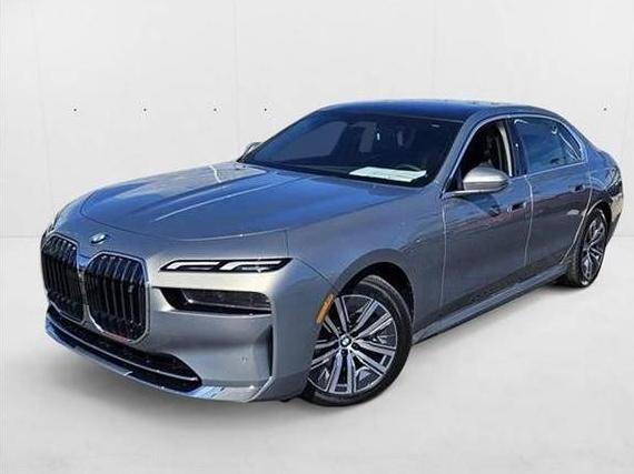 BMW I7 2024 WBY43EJ06RCR25610 image