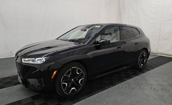 BMW IX 2023 WB533CF02PCM61315 image BMW IX 2023 WB533CF02PCM61315 image