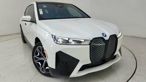 BMW IX 2024 WB523CF03RCN62460 image BMW IX 2024 WB523CF03RCN62460 image