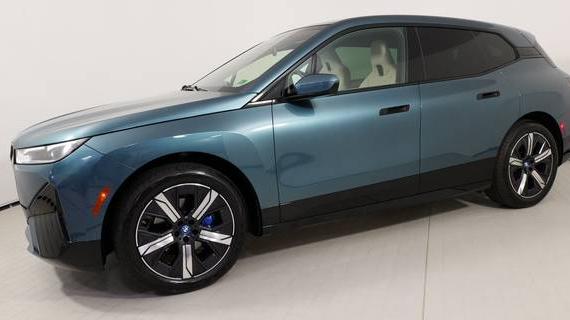 BMW IX 2025 WB523CF08SCS07788 image