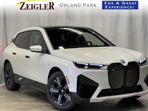 BMW IX 2025 WB523CF04SCU45816 image