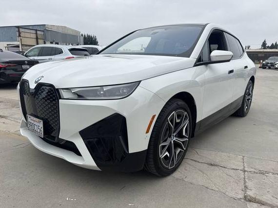 BMW IX 2025 WB523CF02SCT18756 image BMW IX 2025 WB523CF02SCT18756 image