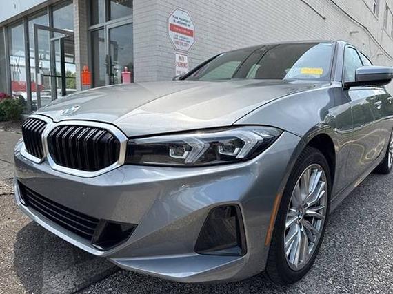 BMW 330I 2023 3MW89FF00P8C98016 image
