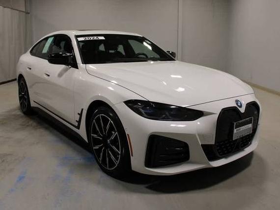 BMW I4 2024 WBY33AW01RFS89819 image