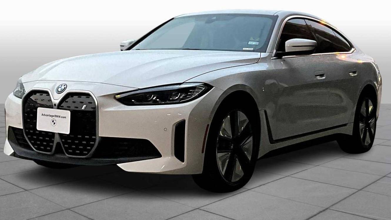 BMW I4 2024 WBY43AW09RFS69032 image