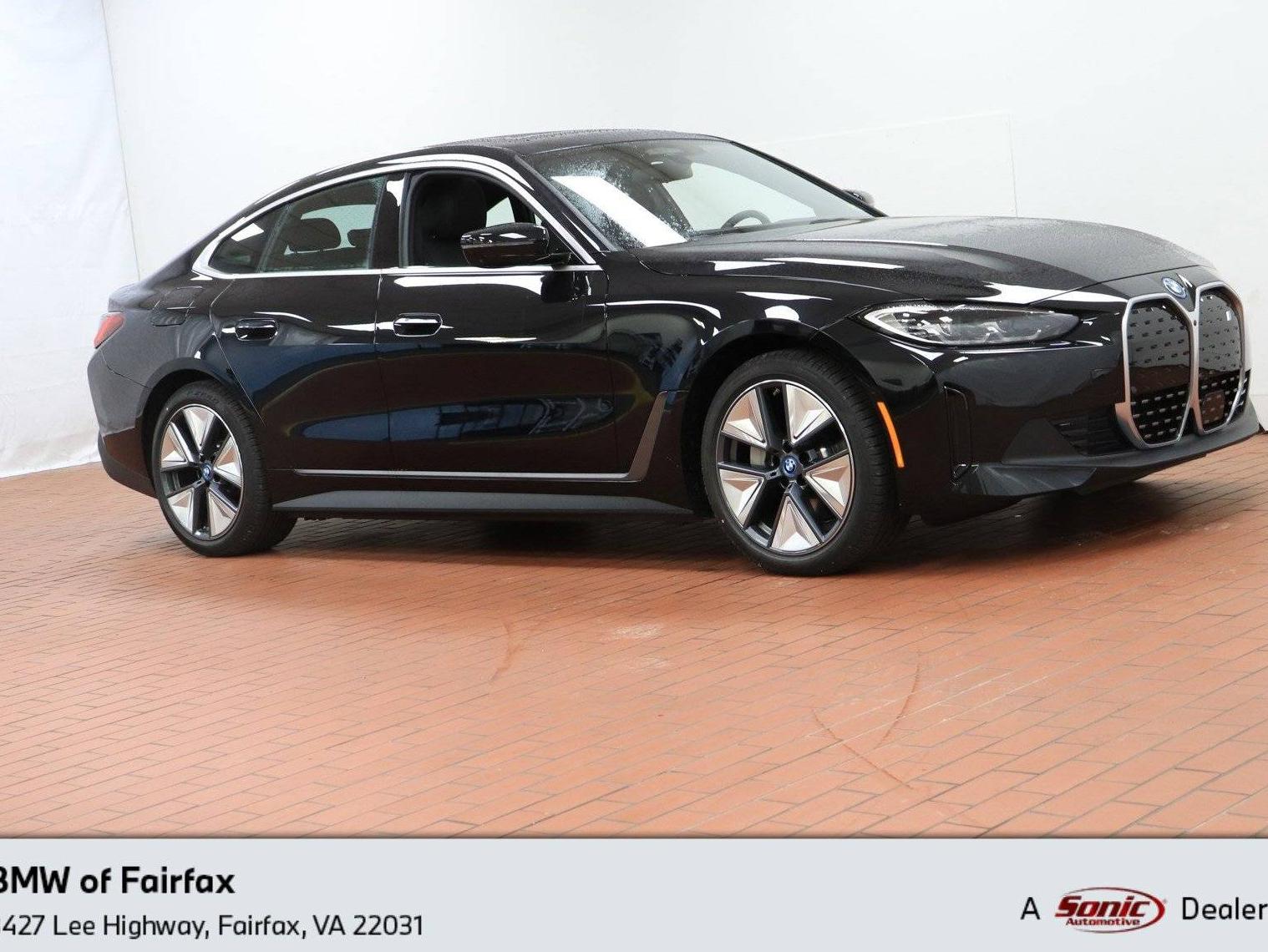 BMW I4 2024 WBY83FB03RFS38962 image