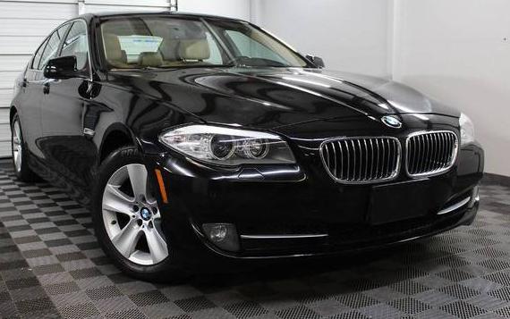 BMW 528I 2011 WBAFR1C50BC739946 image
