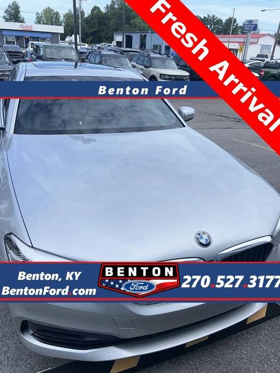BMW 530I 2019 WBAJA5C56KWW10360 image