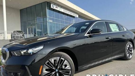 BMW 530I 2024 WBA43FJ03RCR87602 image