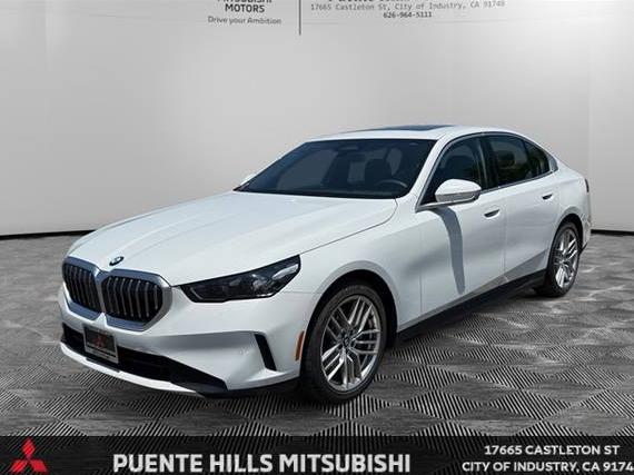 BMW 530I 2024 WBA43FJ04RCR02315 image