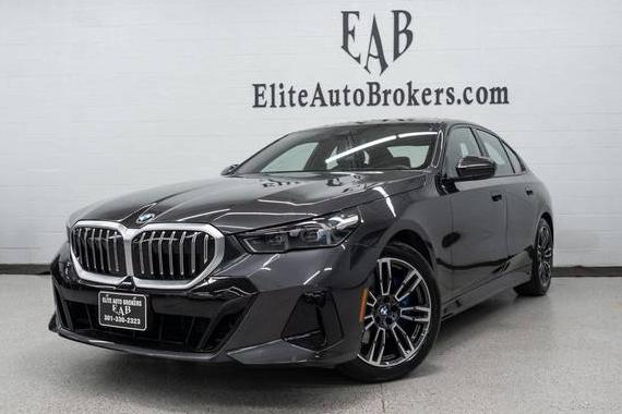 BMW 530I 2024 WBA53FJ09RCS75096 image