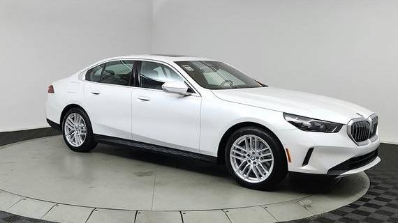BMW 530I 2024 WBA53FJ0XRCS89556 image