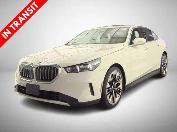 BMW 530I 2024 WBA53FJ06RCR05155 image