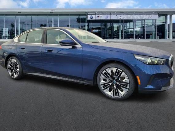 BMW 530I 2025 WBA43FJ07SCU35560 image