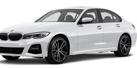 BMW 330E 2023 3MW39FF02P8D06594 image