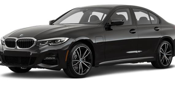 BMW 330E 2023 3MW39FS04P8C98102 image