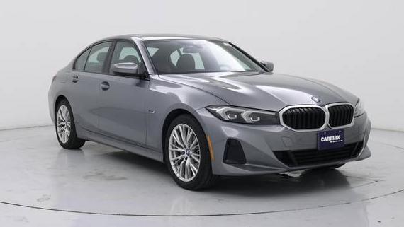 BMW 330E 2023 3MW39FF09P8D51614 image