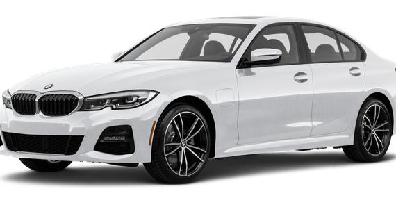 BMW 330E 2023 3MW39FF03P8D06958 image