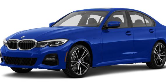 BMW 330E 2023 3MW39FF04P8C89331 image
