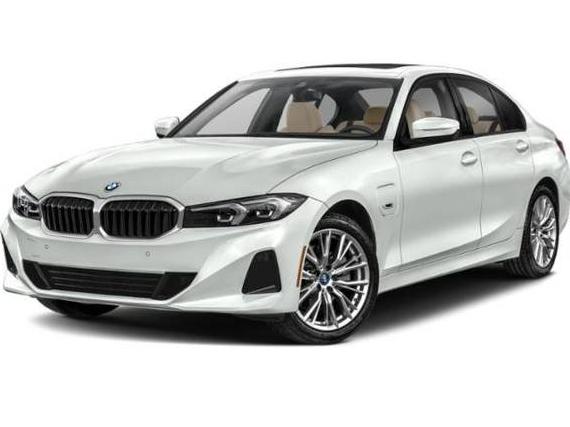 BMW 330E 2023 3MW39FF02P8C82121 image